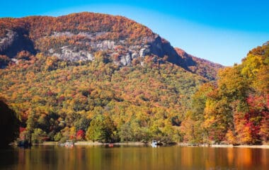 Fall Activities Around Lake Lure: A Guide to Autumn Adventures