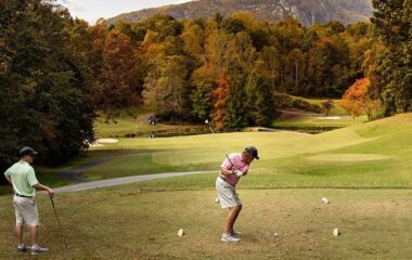 Rumbling Bald Releases Shoulder-, Off-Season Rates for Popular Golf Packages