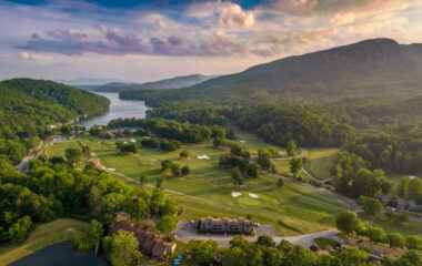 Swing into Spring: Score Hole-in-One Deals at Rumbling Bald on Lake Lure Golf Courses