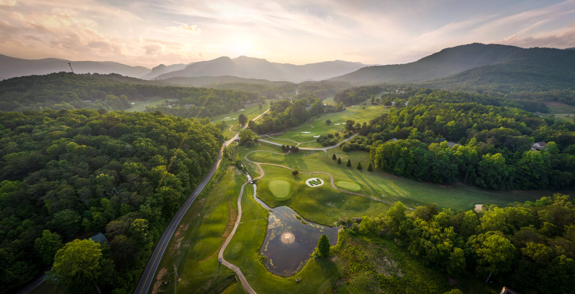 Map Rumbling Bald Swing into Spring: Score Hole-in-One Deals at Rumbling Bald on Lake ...